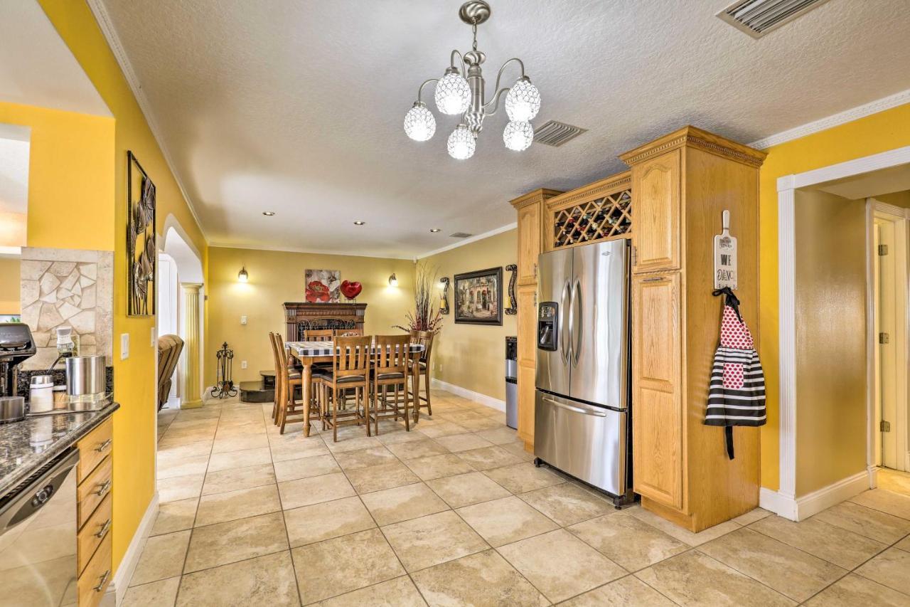 Cozy Home In Heart Of Tampa With Lanai And Pool! Exterior foto